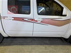 نیسان نەڤارا